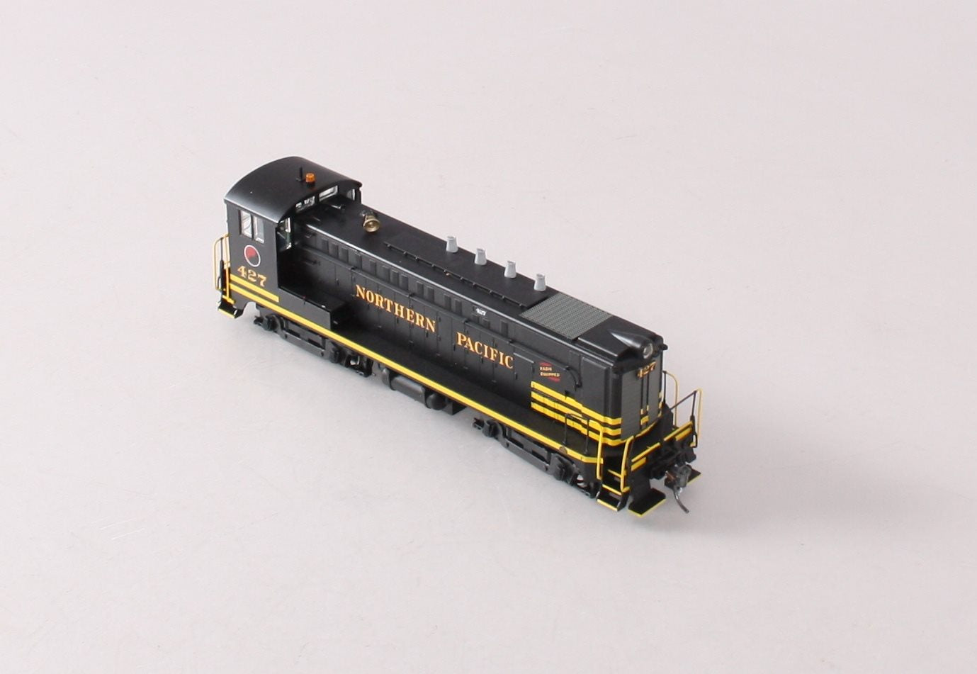 Bowser 24237 HO Northern Pacific Baldwin VO-1000 with LokSound & DCC #427