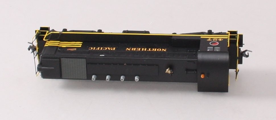 Bowser 24237 HO Northern Pacific Baldwin VO-1000 with LokSound & DCC #427
