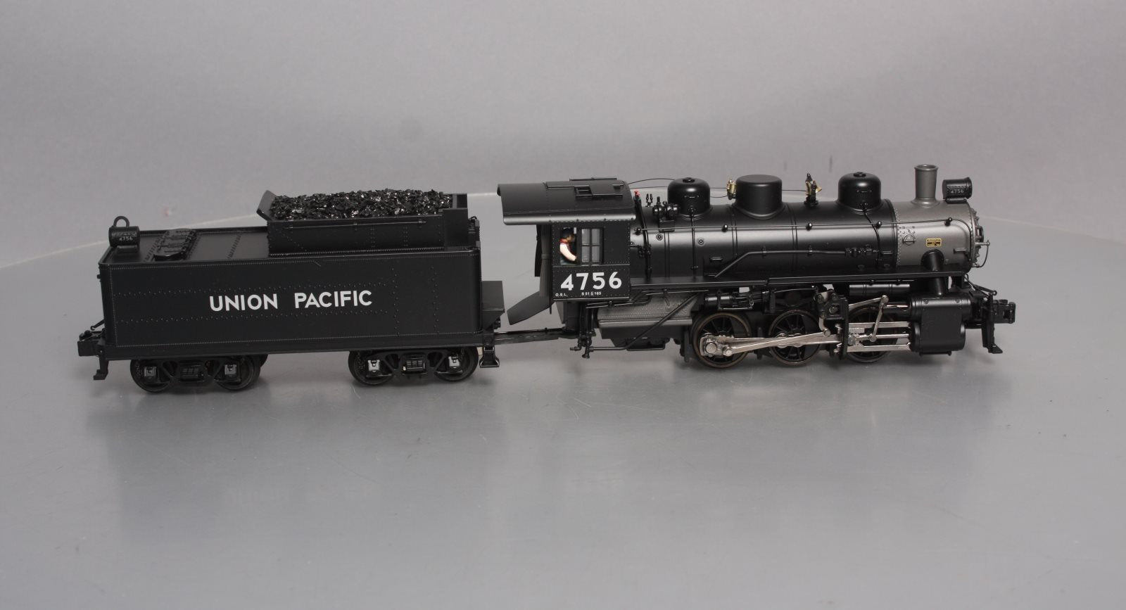 MTH 20-3270-1 O Gauge Union Pacific 0-6-0 USRA Steam Locomotive #4756 w/PS2