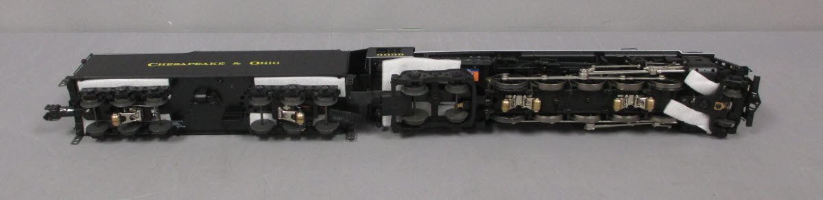 Lionel 1931410 O BTO Chesapeake & Ohio Legacy T1 Steam Locomotive #3039