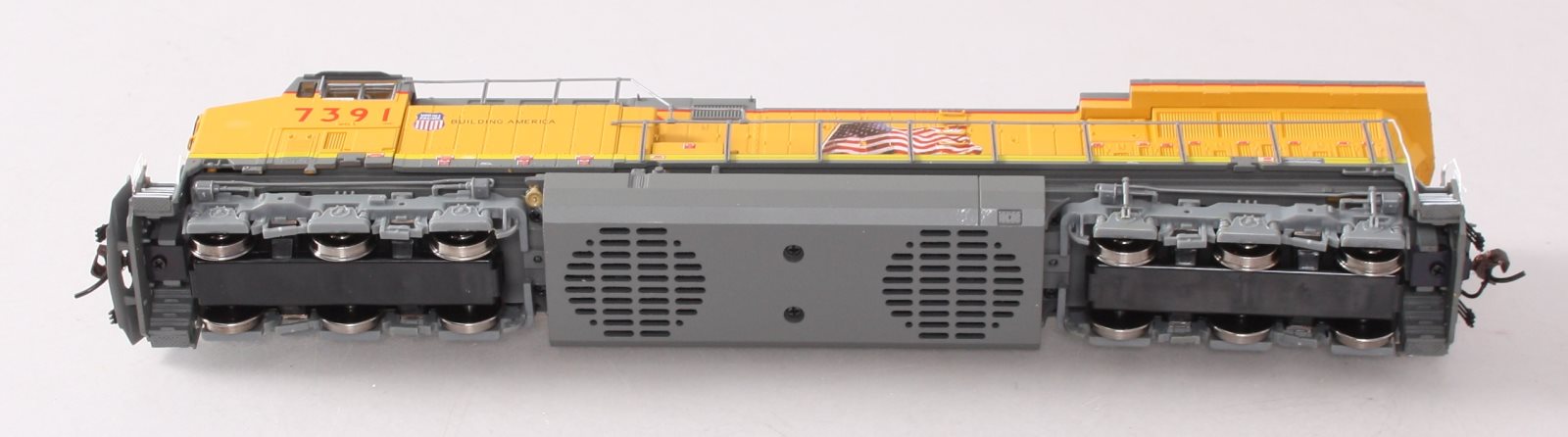 Broadway Limited 2466 HO Union Pacific  Diesel GE AC6000 #7391 w/DCC