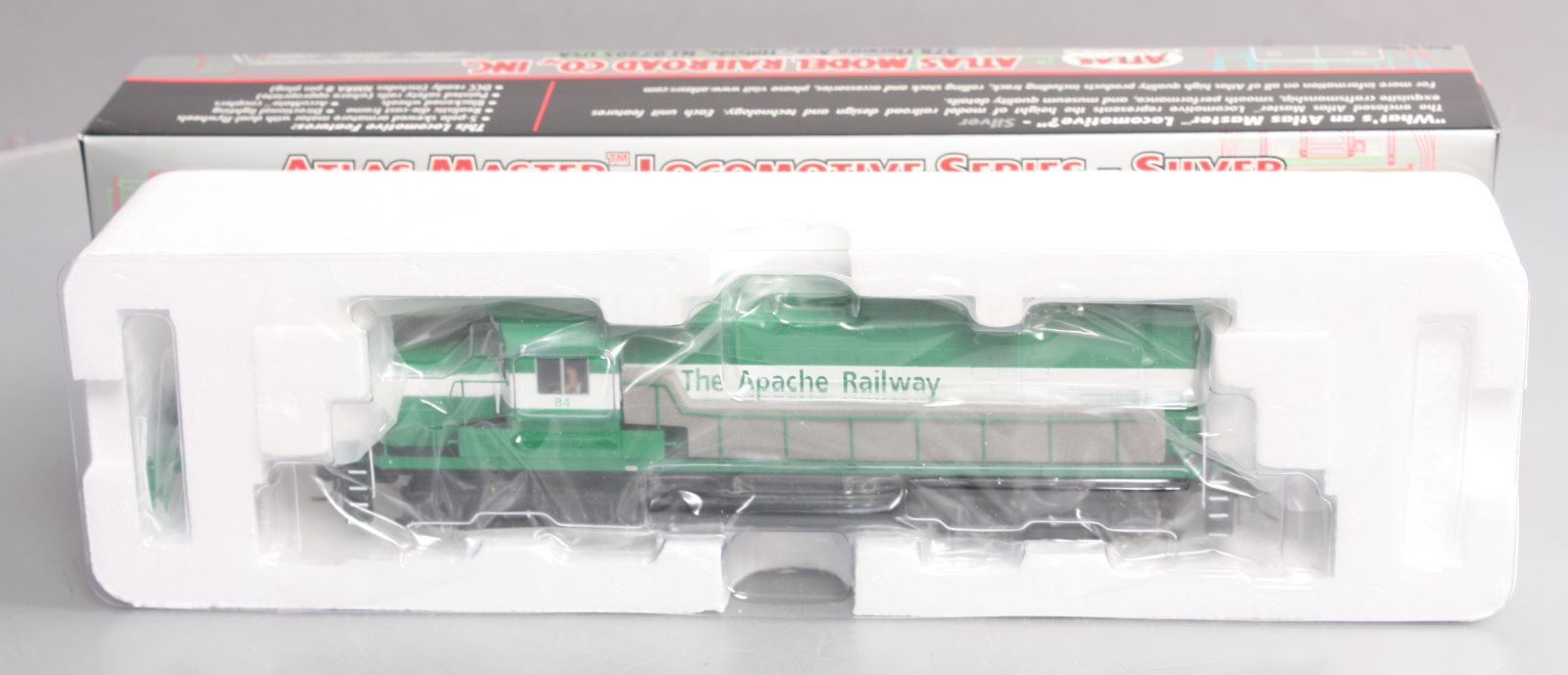 Atlas 10000537 HO Scale Apache Railway C420 Diesel Locomotives #84