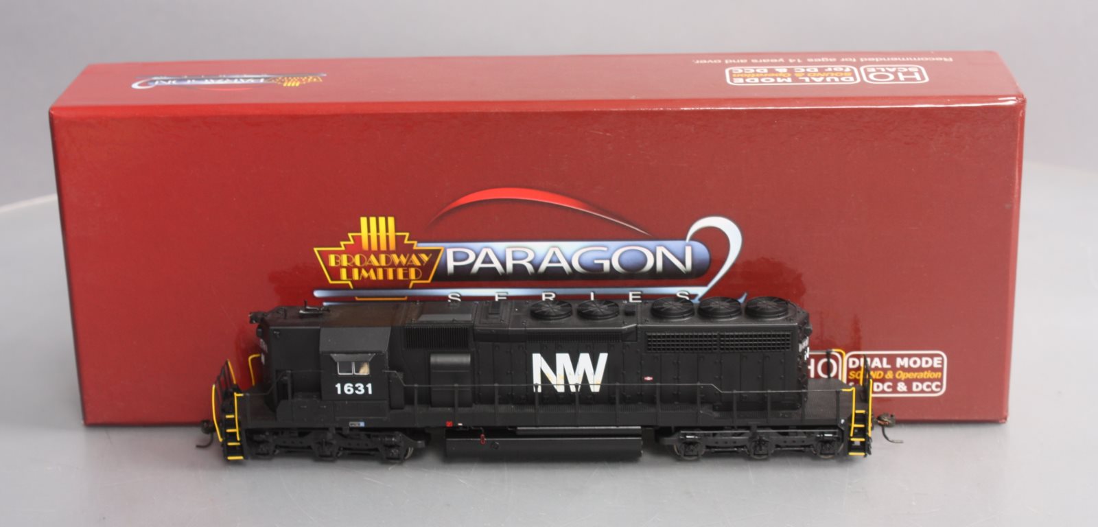 Broadway Limited 1251 HO N&W EMD SD40-2 High Hood Diesel Loco #1631 w/DCC