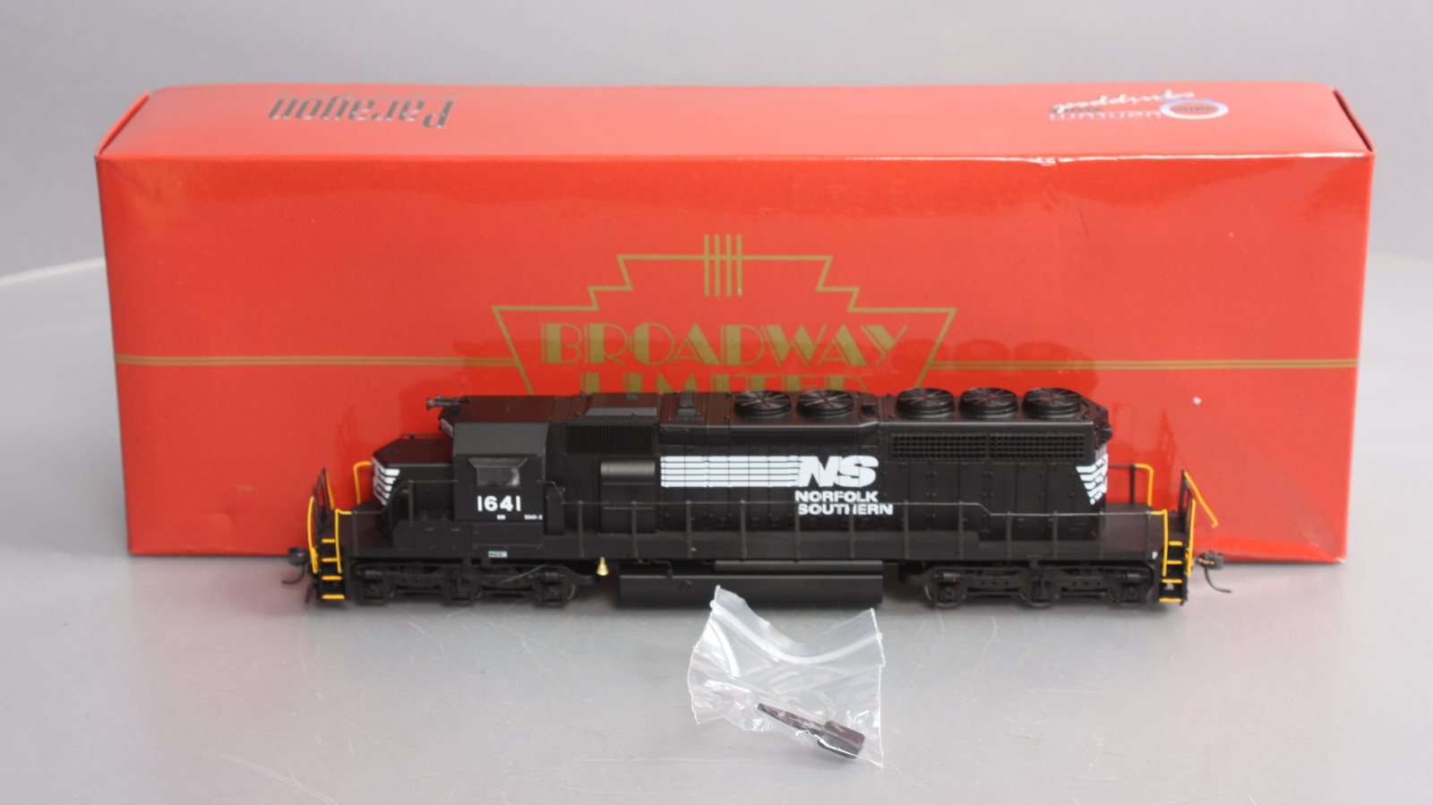 Broadway Limited 396 HO Norfolk Southern EMD SD40-2 Diesel Locomotive#1641 w/DCC