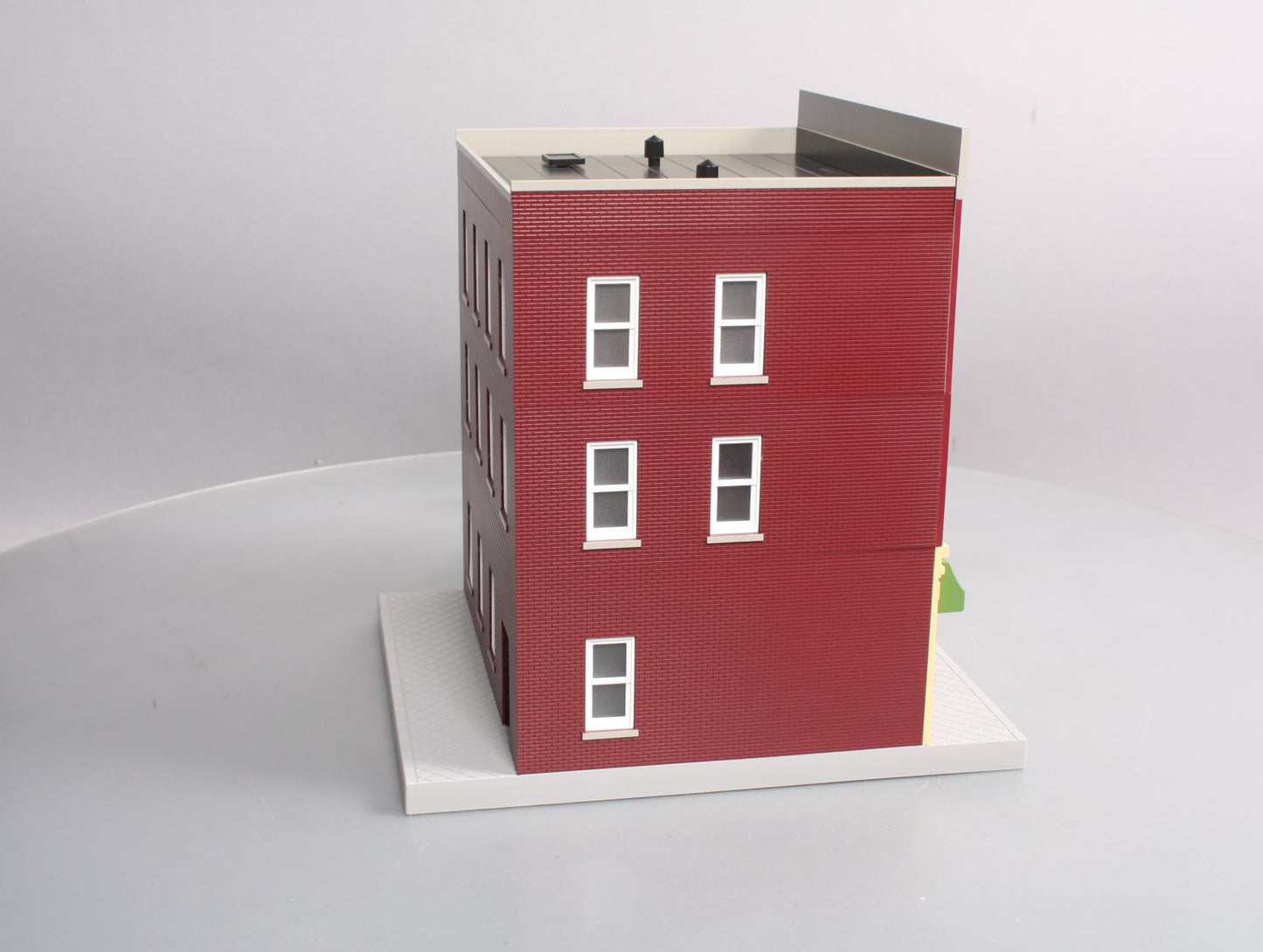 MTH 30-90597 Bada Bing Bail Bonds 3-Story City Building