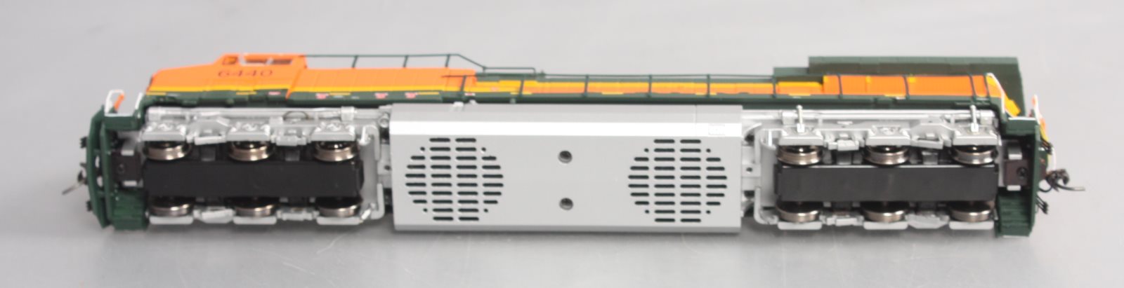 Broadway Limited 2463 HO BNSF Railway GE AC6000CW #6440 w Paragon2™ (DCC)