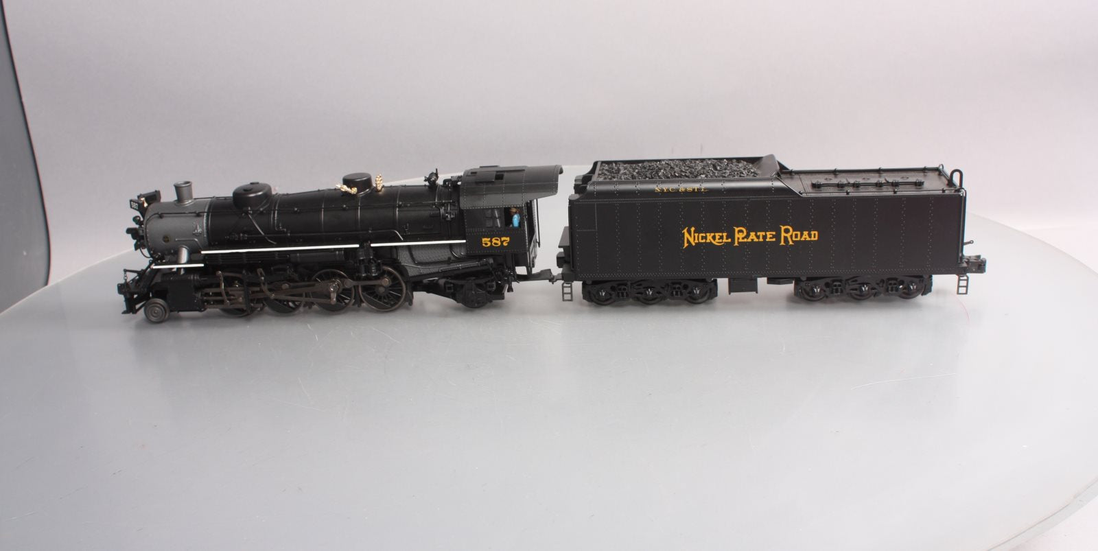 【入手困難・イギリス製のVintage品】英国鉄道　信号灯　BR社　ツインレンズ Lionel 6-84532 O Nickel Plate Road Light 2-8-2 Steam Locomotive