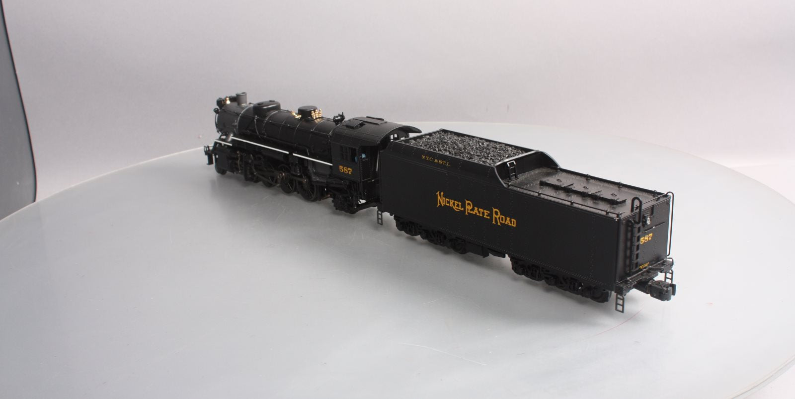 Lionel 6-84532 O Nickel Plate Road Light 2-8-2 Steam Locomotive #587 w/LEGACY
