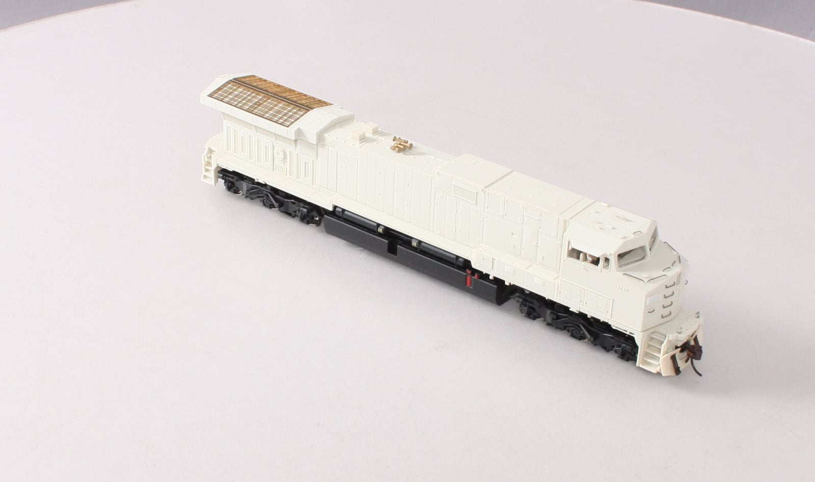 Broadway Limited 2015 HO Undecorated  Diesel GE AC6000 w Paragon2™ (DCC)