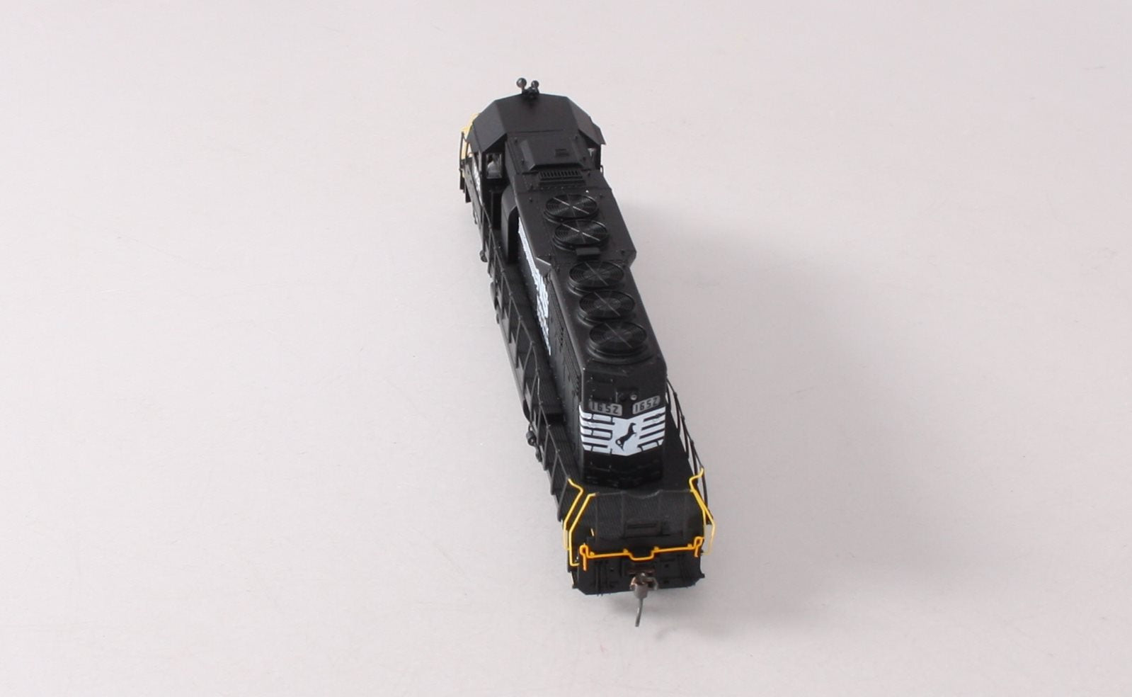 Broadway Limited 398 HO Norfolk Southern Diesel EMD SD40-2 #1652 w Paragon™(DCC)