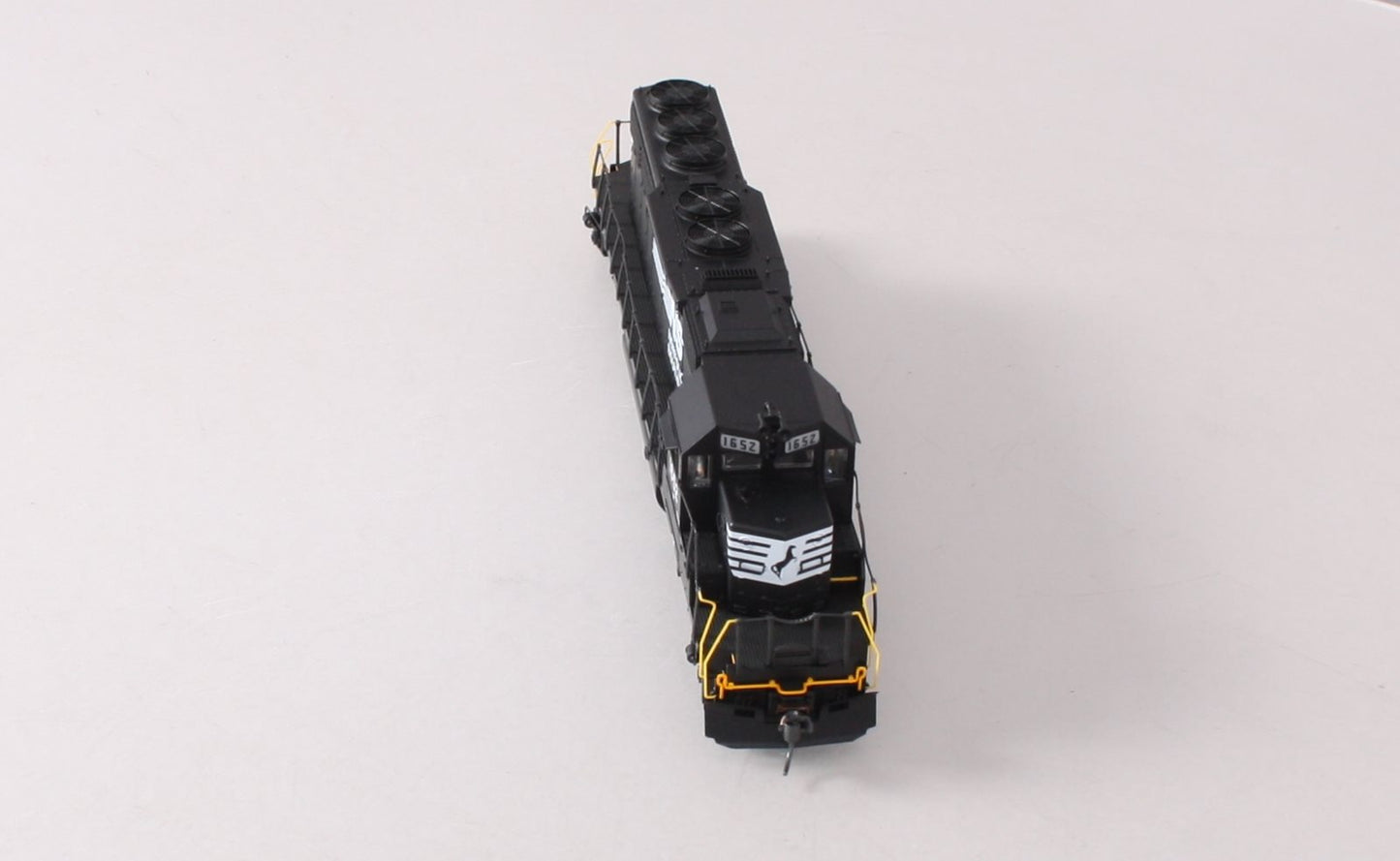 Broadway Limited 398 HO Norfolk Southern Diesel EMD SD40-2 #1652 w Paragon™(DCC)