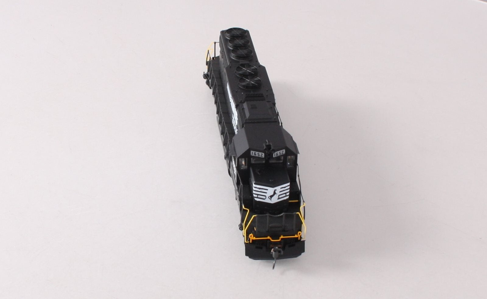 Broadway Limited 398 HO Norfolk Southern Diesel EMD SD40-2 #1652 w Paragon™(DCC)