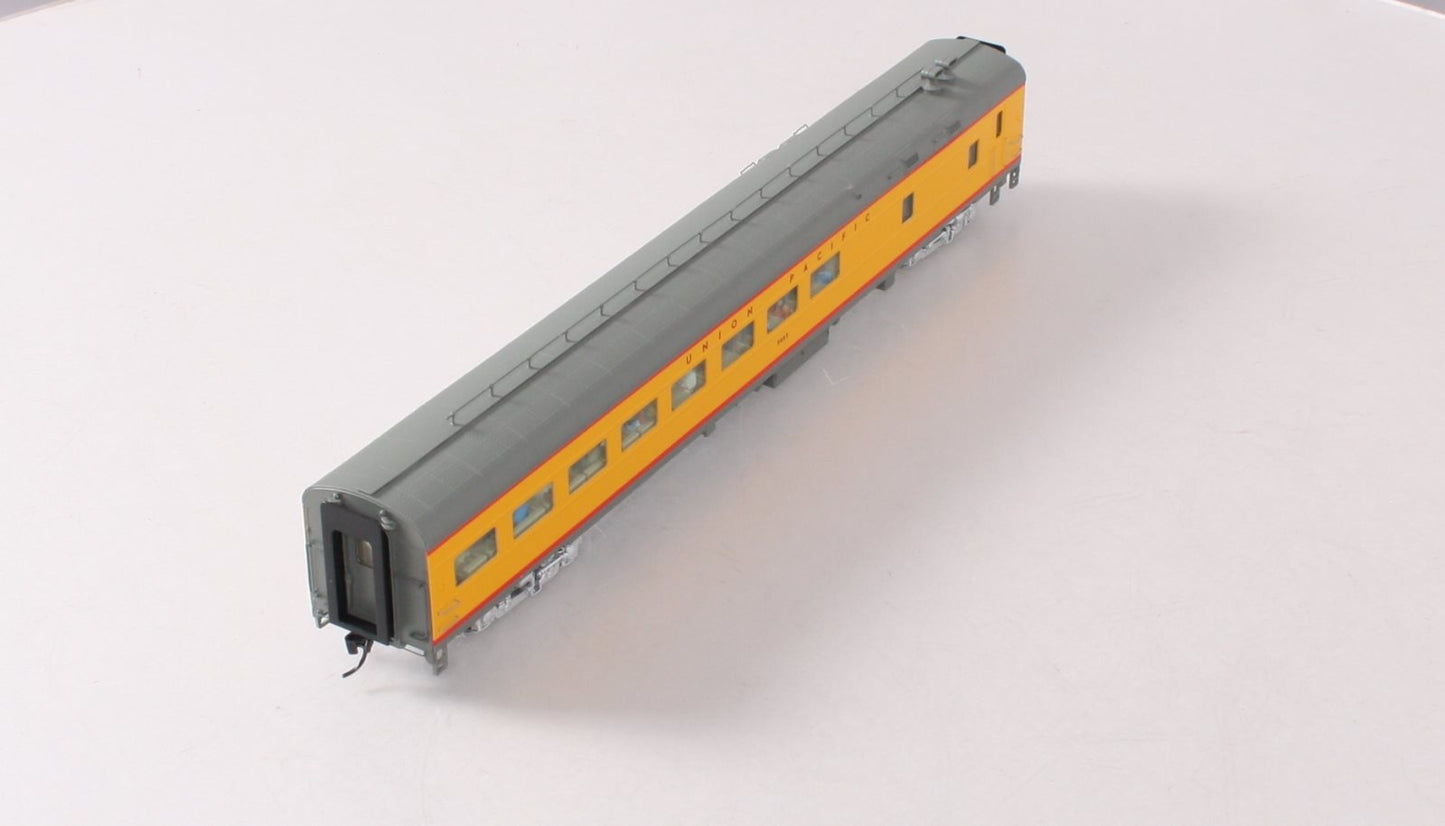 Walthers 920-9564 HO Union Pacific 85' ACF Café-Lounge Passenger Car #5005