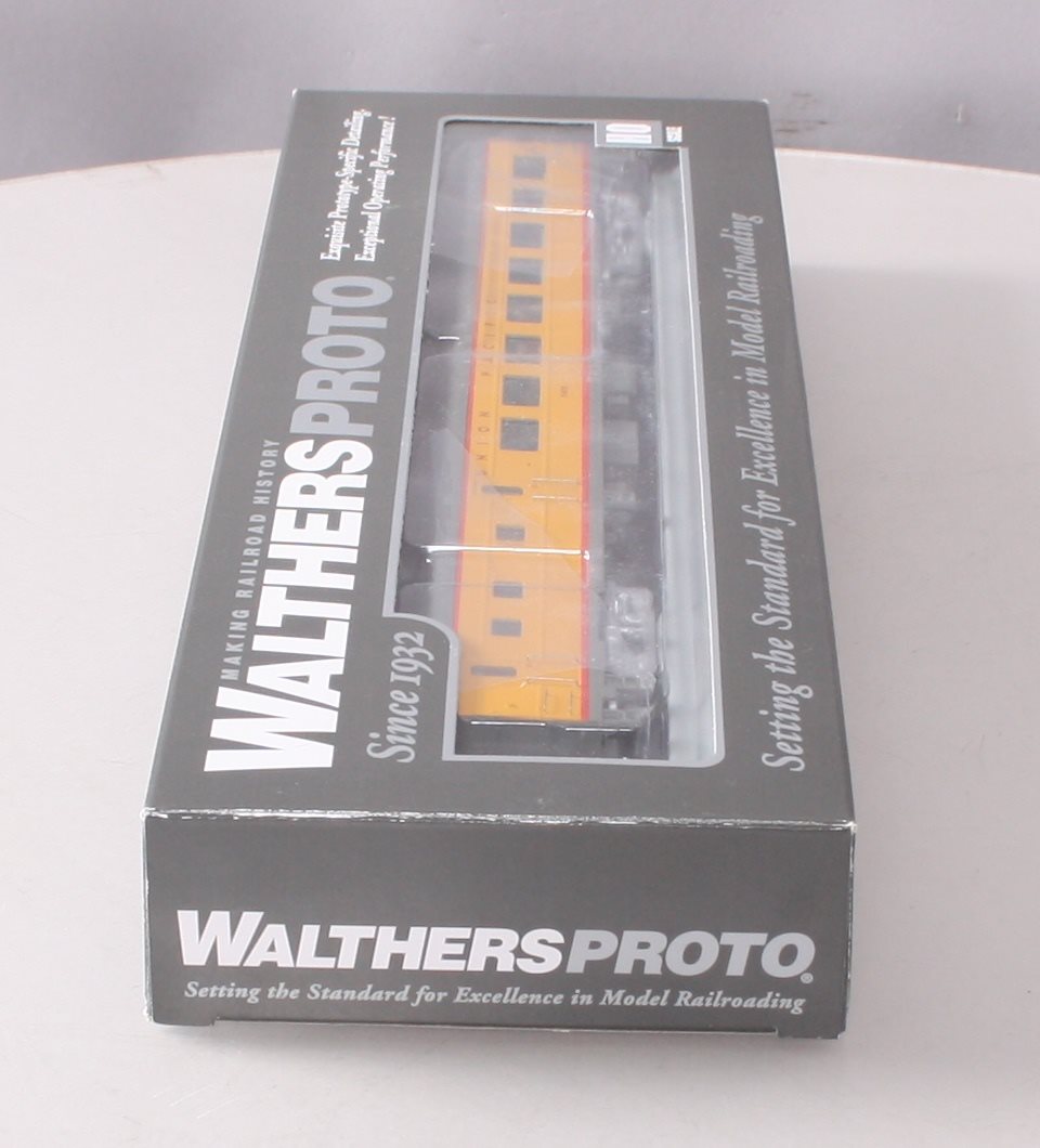 Walthers 920-9564 HO Union Pacific 85' ACF Café-Lounge Passenger Car #5005