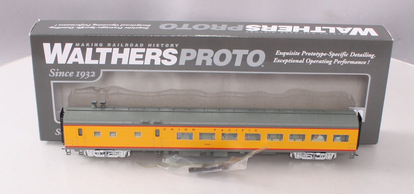 Walthers 920-9564 HO Union Pacific 85' ACF Café-Lounge Passenger Car #5005