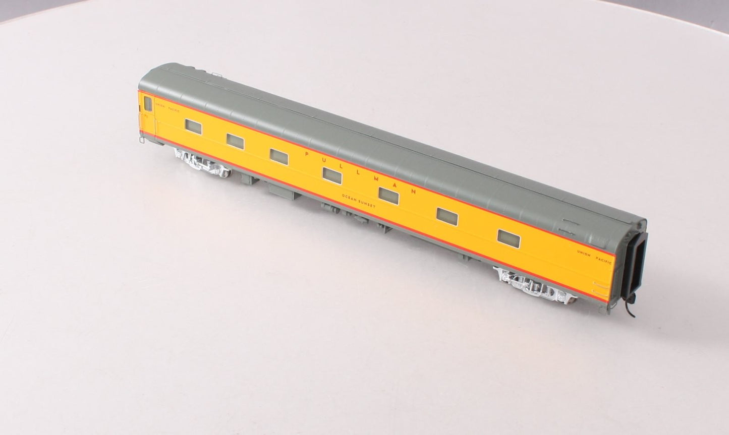 Walthers 920-9559 HO Union Pacific Ocean Sunset 85' P-S 5-2-2 Sleeper