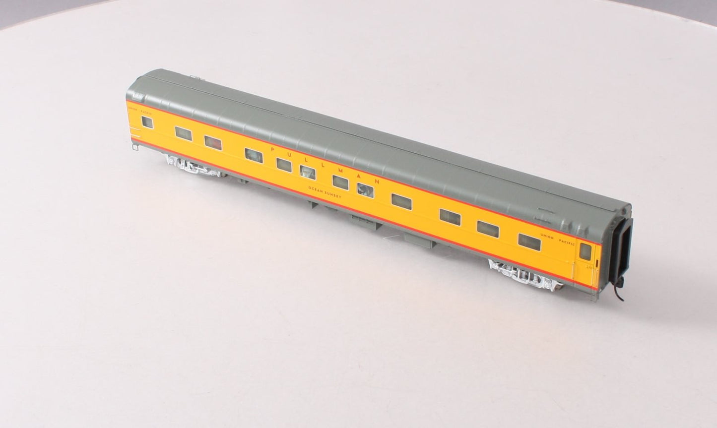 Walthers 920-9559 HO Union Pacific Ocean Sunset 85' P-S 5-2-2 Sleeper