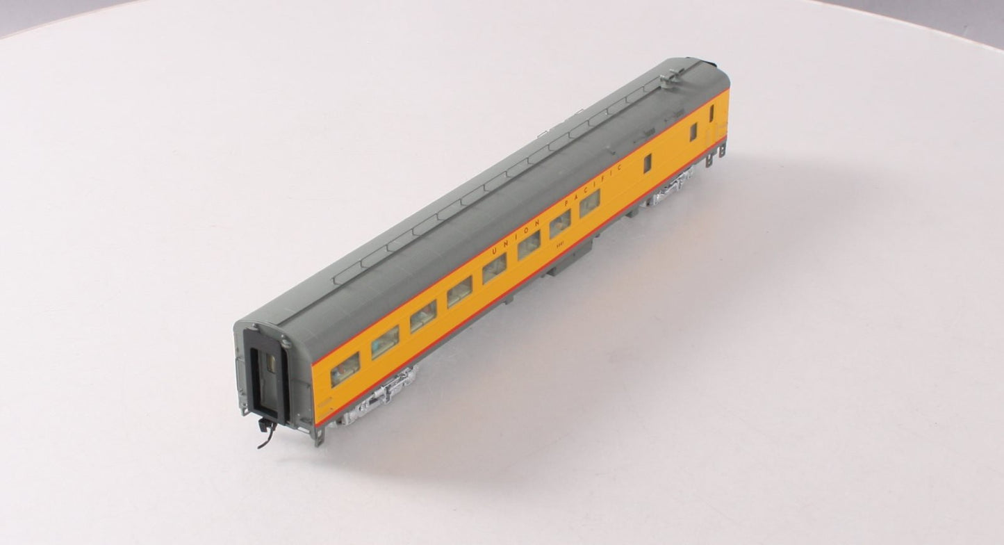 Walthers 920-9554 HO Union Pacific 85' ACF Cafe-Lounge Passenger Car  #5001