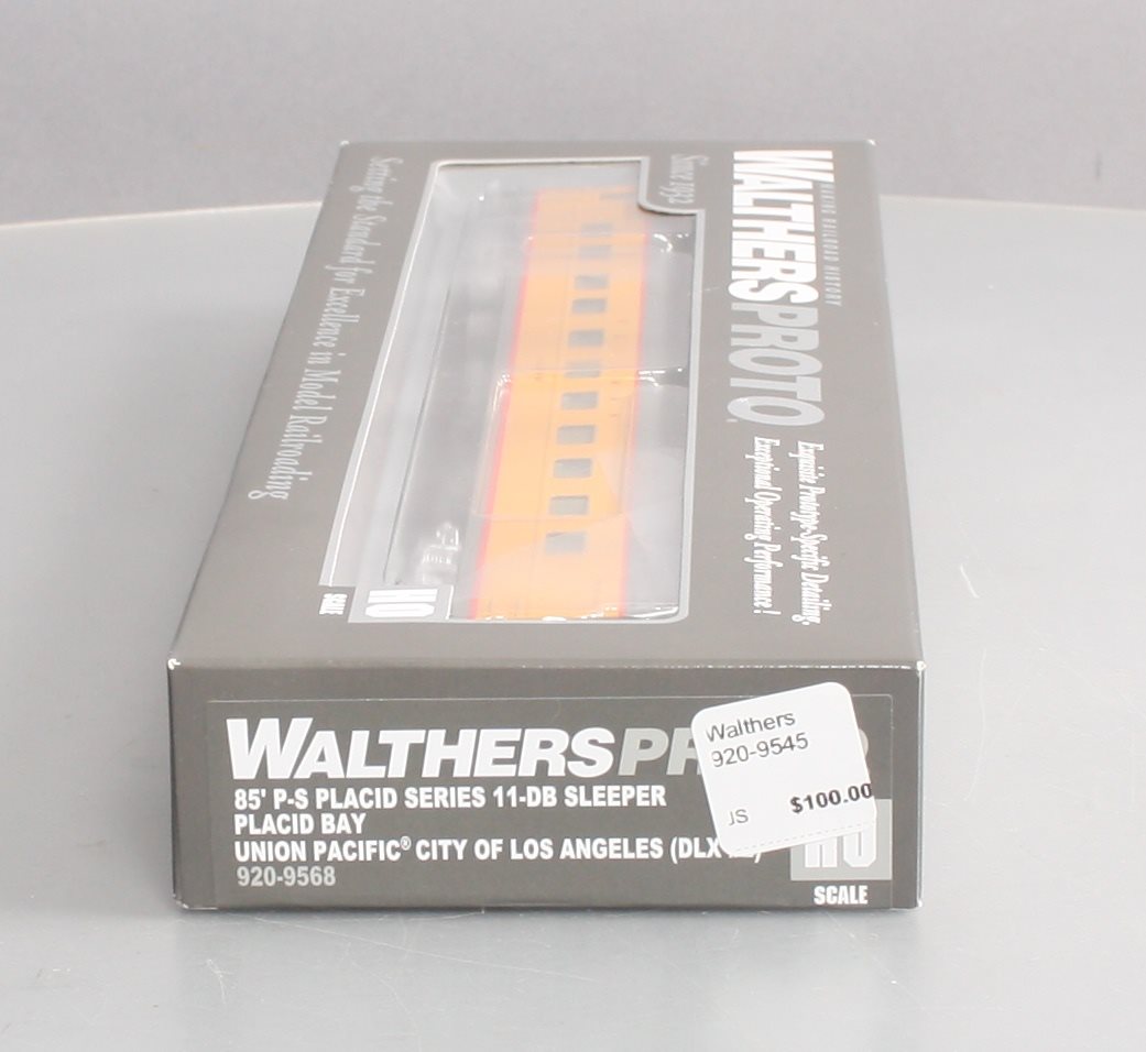 Walthers 920-9568 HO Union Pacific Placid Bay 85' P-S 11-DB Sleeper