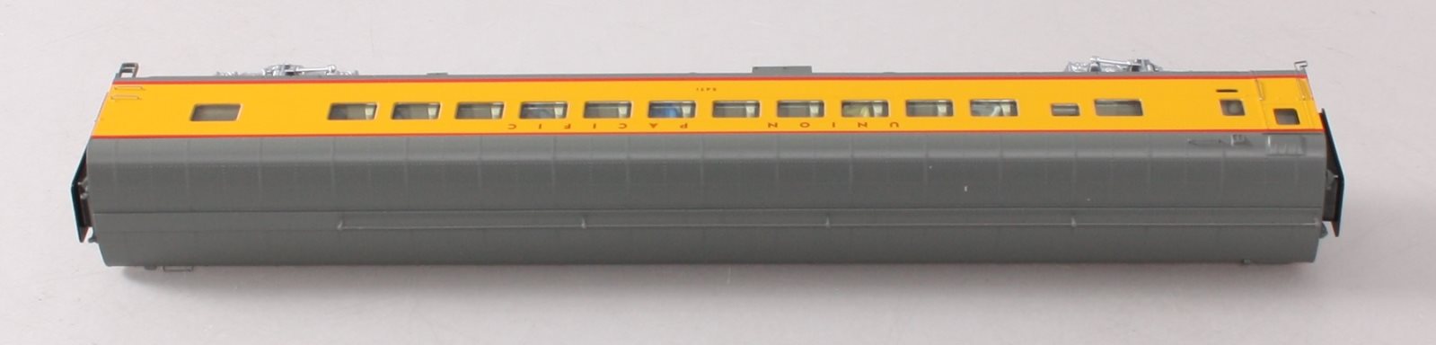 Walthers 920-9562 HO Union Pacific 85' ACF 44-Seat Coach #5471