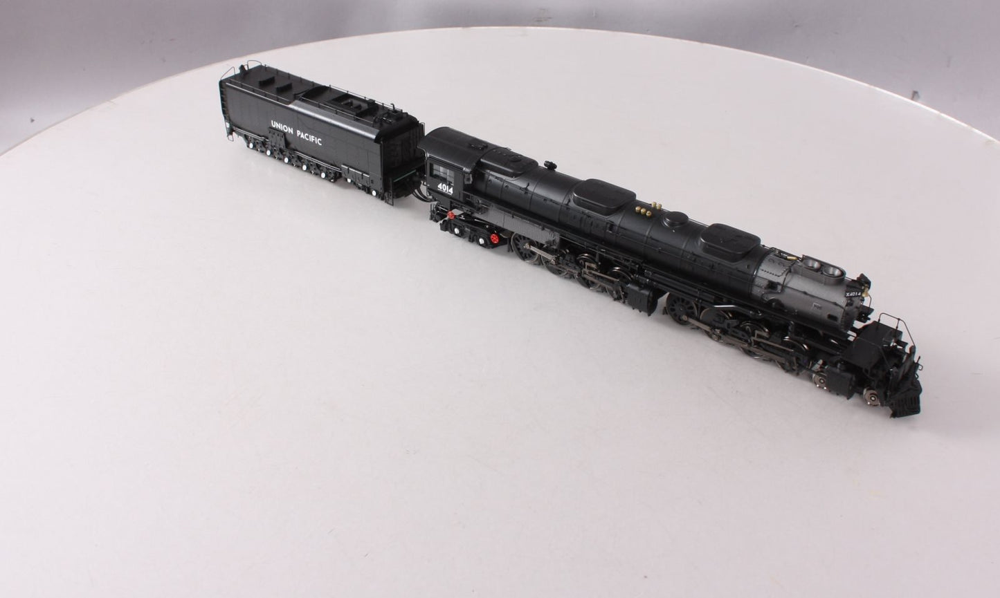 Athearn G88406 HO UP 4-8-8-4 Steam Locomotive and Oil Tender w/ Sound #4014