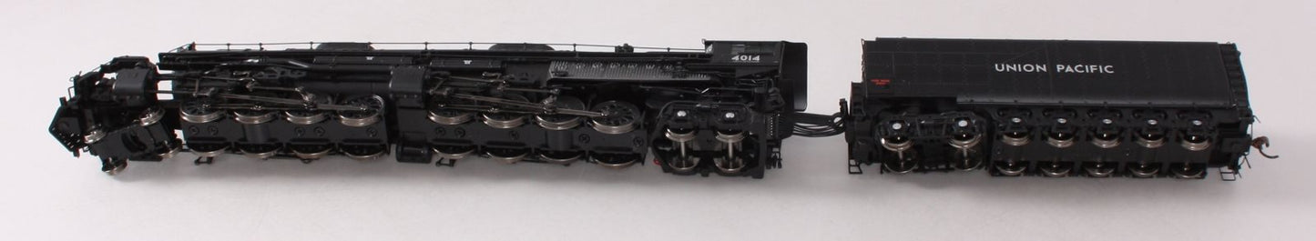 Athearn G88406 HO UP 4-8-8-4 Steam Locomotive and Oil Tender w/ Sound #4014
