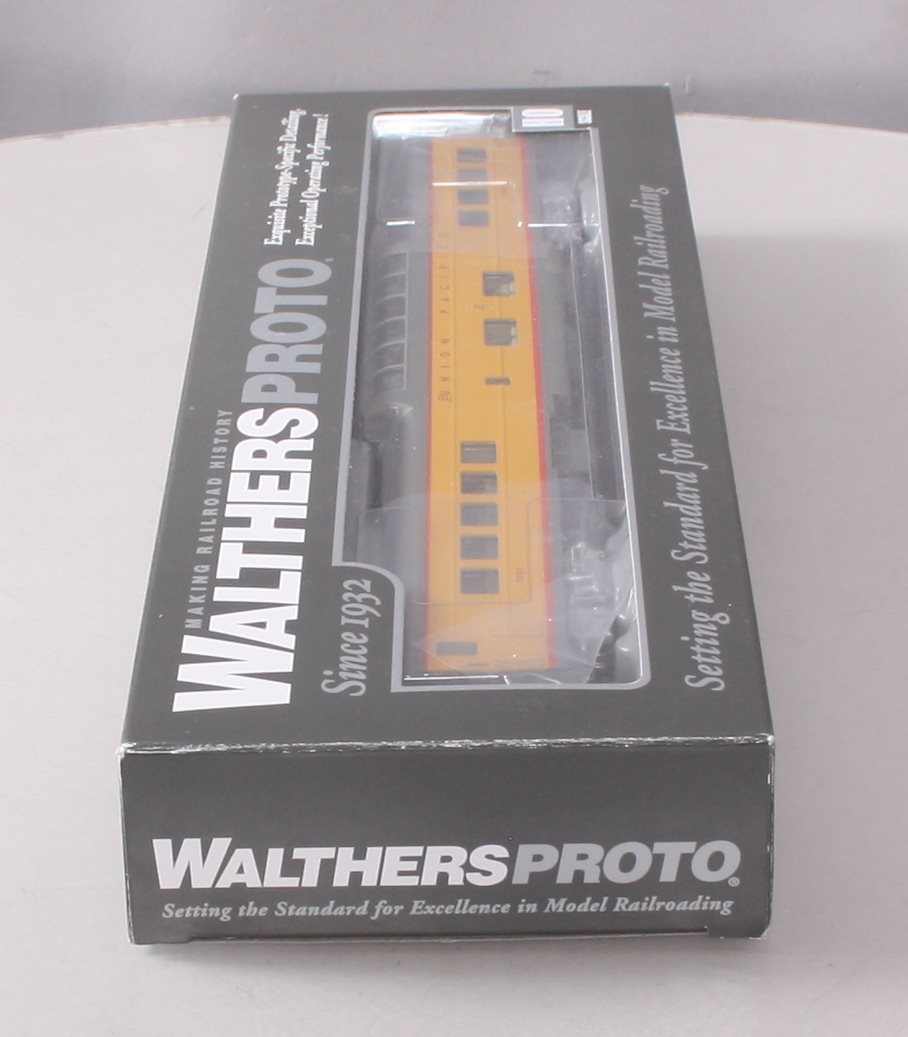 Walthers 920-9553 HO Union Pacific 85' ACF Dome-Coach #7007