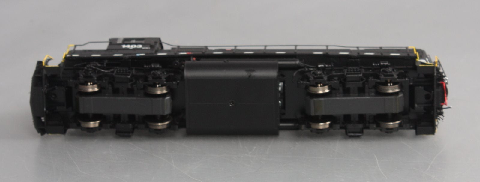 Athearn G68012 HO Scale Norfolk Southern GP15-1 Diesel Locomotive #1403