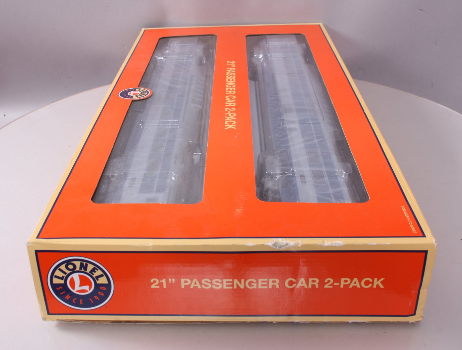Lionel 6-82555 O Gauge Wabash Bluebird 21' Streamlined Passenger Car (Set of 2)