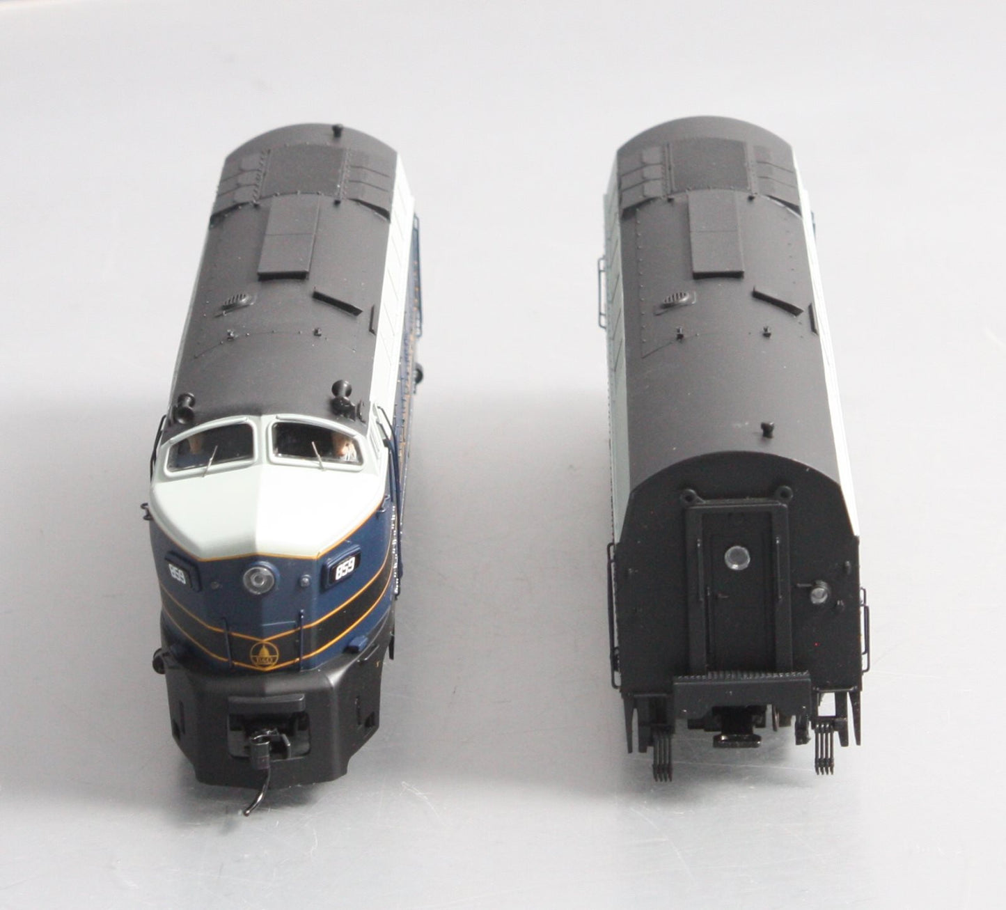 Broadway Limited 5754 HO Baltimore & Ohio Sharknose RF-16 A/B Diesel Loco