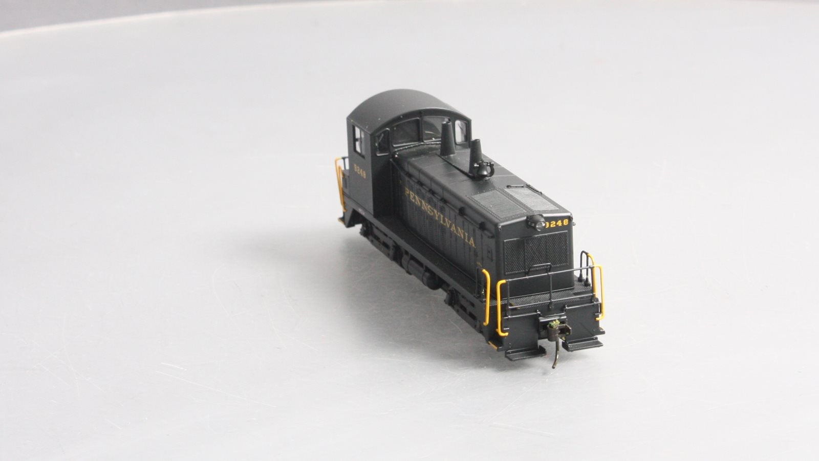 Broadway Limited 2113 HO Pennsylvania Railroad EMD NW2 Paragon2™ #9248