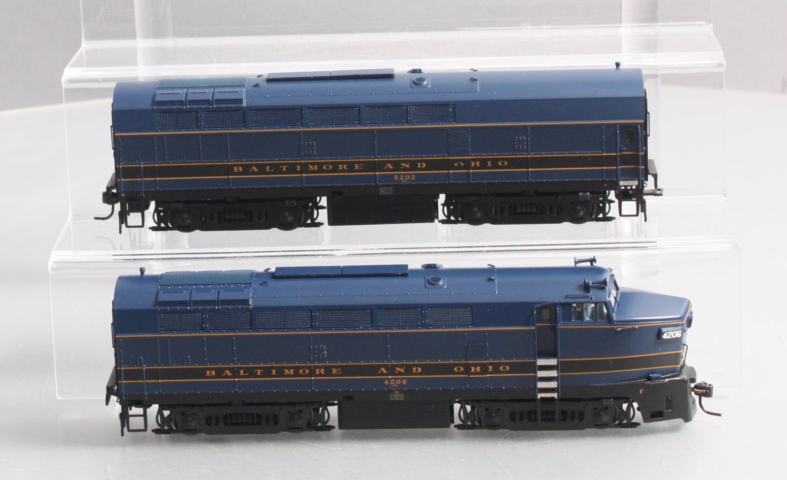Broadway Limited 4147 HO B&O Baldwin RF16 Sharknose Diesel Locomotive #4201,5202