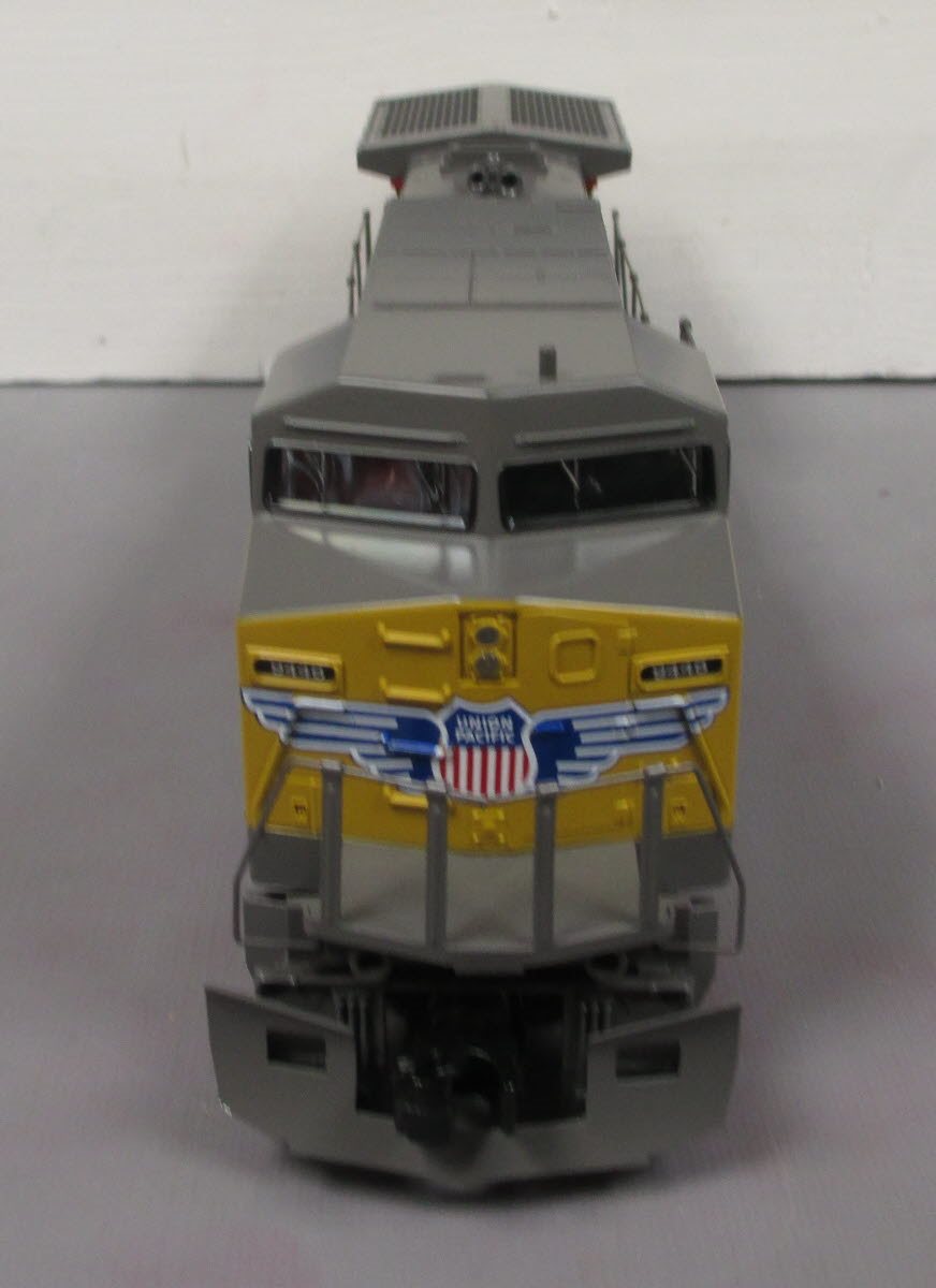 MTH 30-4241-1 Union Pacific Dash-8 O Gauge Diesel Freight Train Set w/PS 3.0