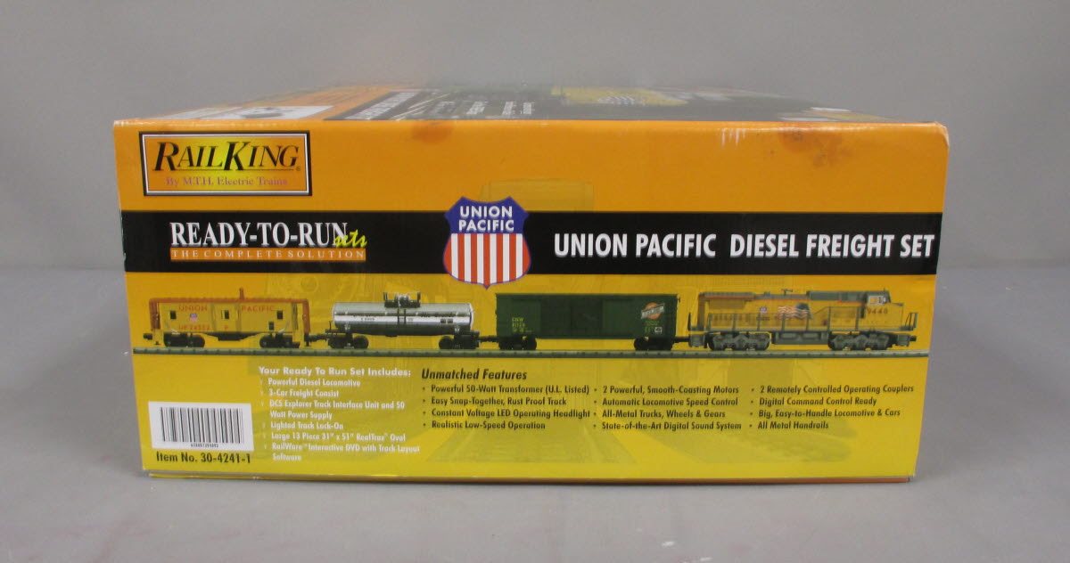MTH 30-4241-1 Union Pacific Dash-8 O Gauge Diesel Freight Train Set w/PS 3.0