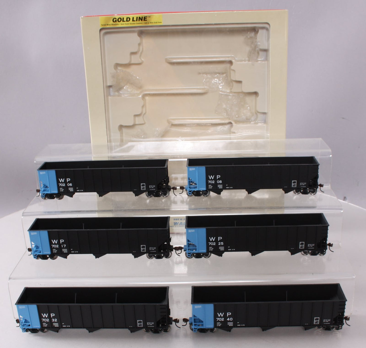 Walthers 932-7852 HO WP 3-Bay 100 Ton Coal Hoppers (Set of 6)