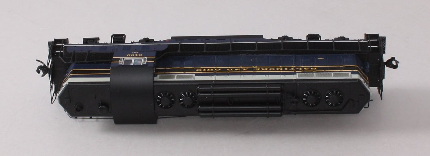 Walthers 920-42102 HO Baltimore & Ohio EMD GP7 Diesel Loco Sound/DCC #3400