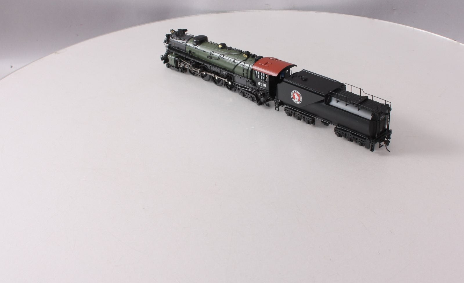 Broadway Limited 5641 HO Great Northern S-2 4-8-4 Open Cab with Sound #2581