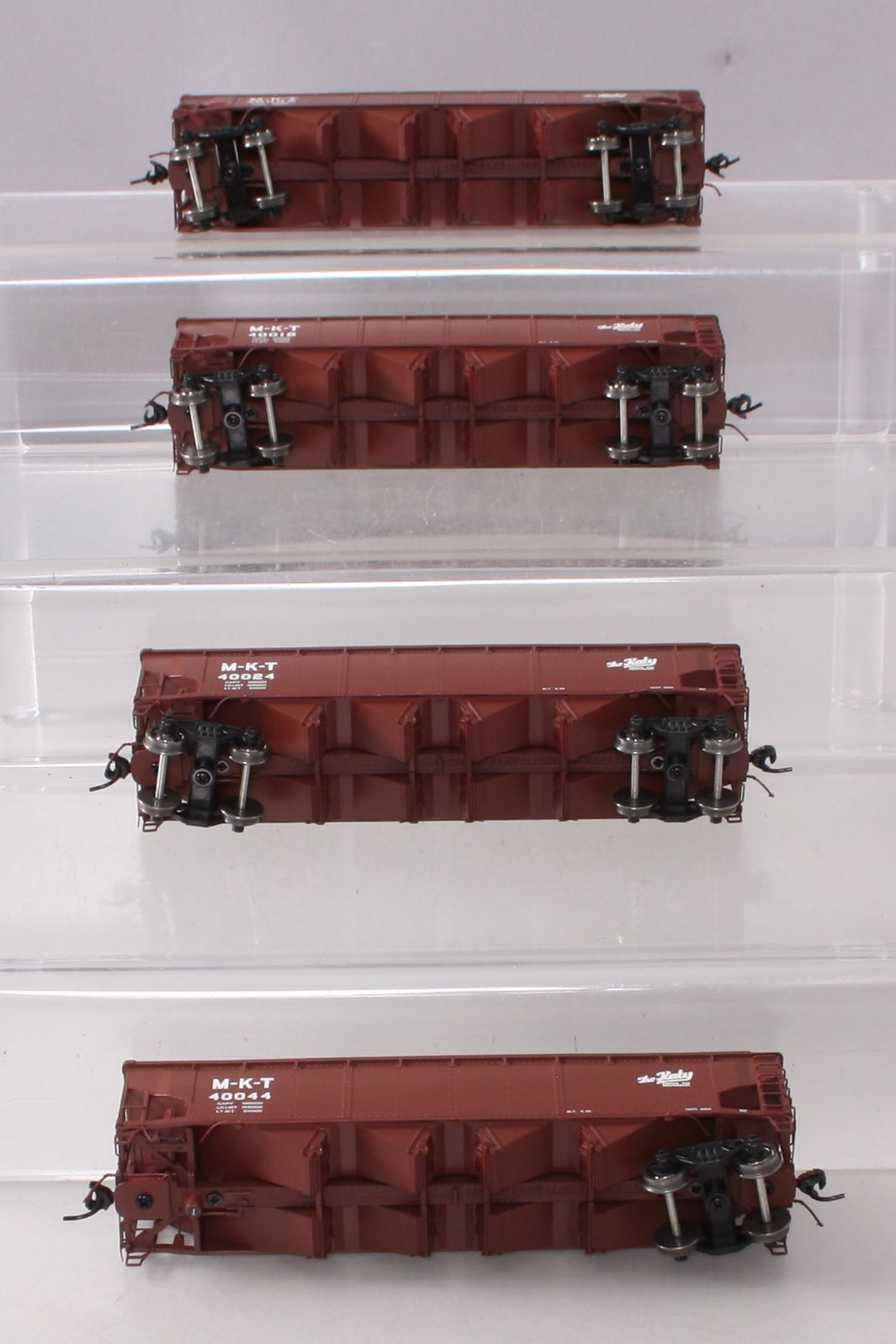 Broadway Limited 2779 HO MKT ARA 70-Ton 4-Bay Hopper w/Load Set B (Pack of 4)