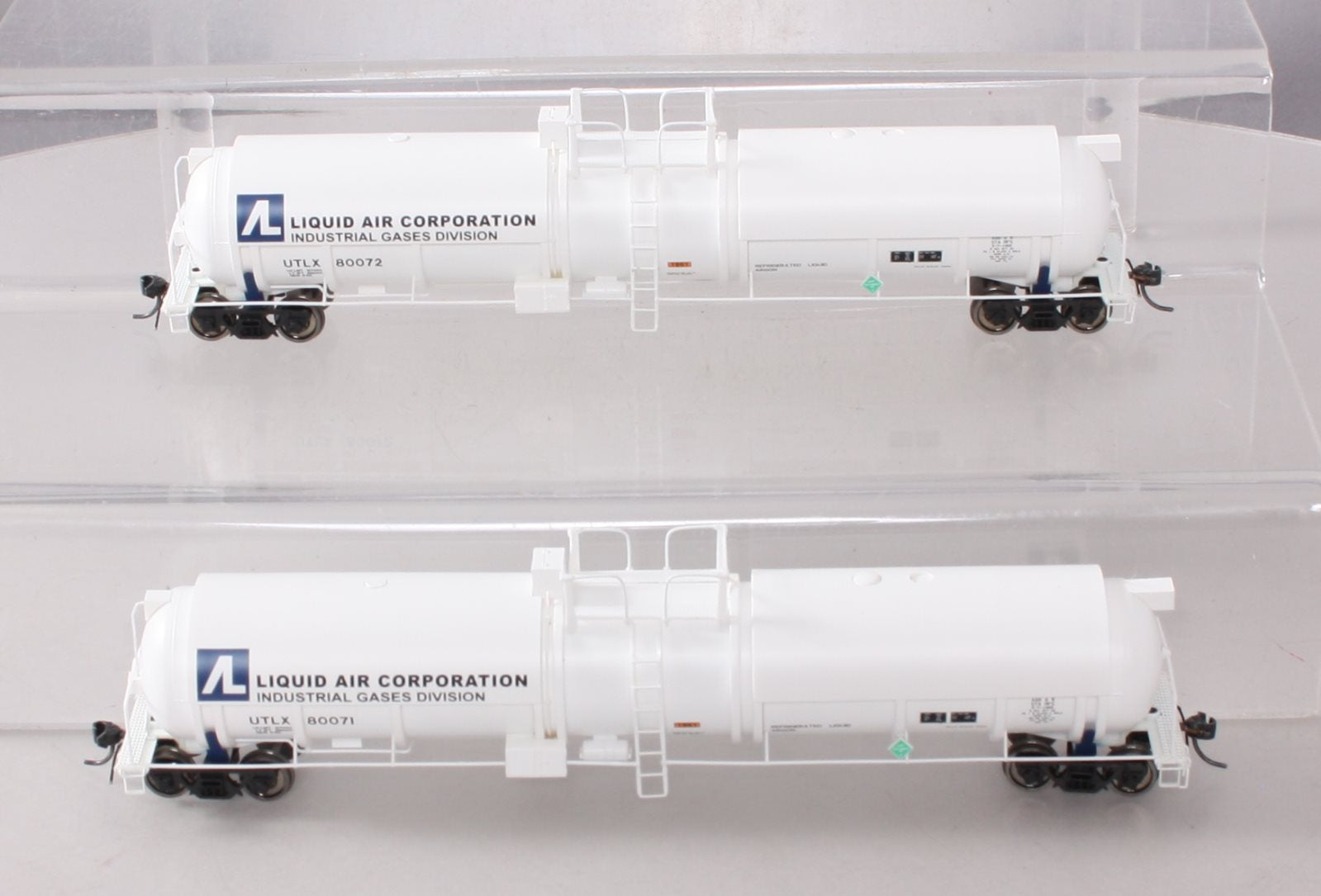 Broadway Limited 6105 HO Liquid Air Corporation Cryogenic Tank Car (Pack of 2)