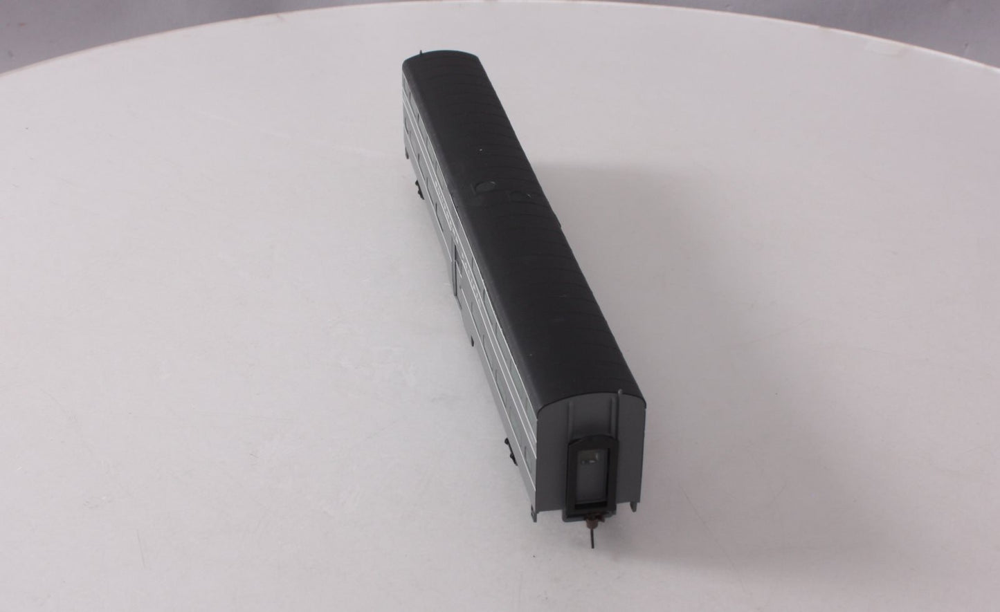 Walthers 932-5971 HO Southern Pacific PS Commuter Car