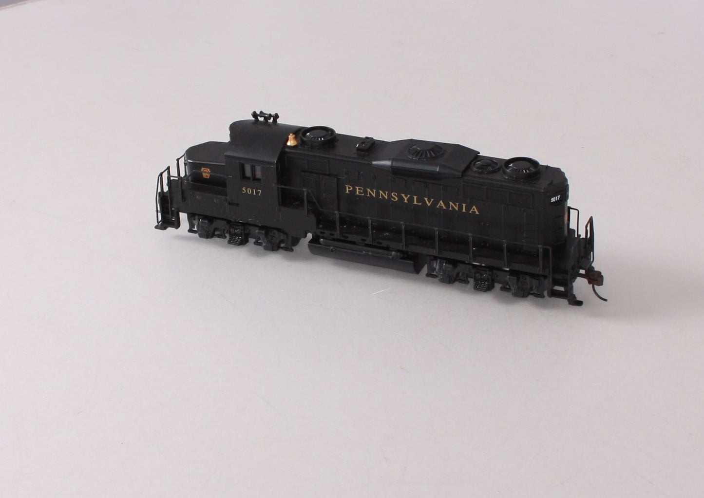 Mantua 414102 HO Pennsylvania EMD GP20 Diesel Locomotive Sound/DCC #5017
