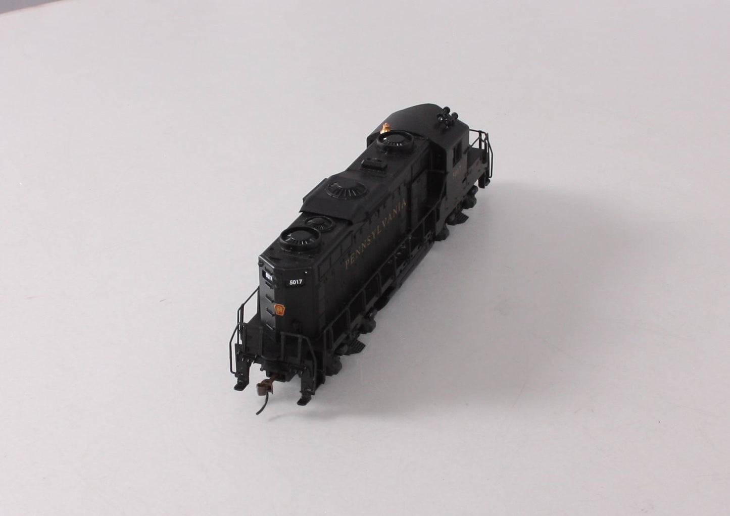Mantua 414102 HO Pennsylvania EMD GP20 Diesel Locomotive Sound/DCC #5017