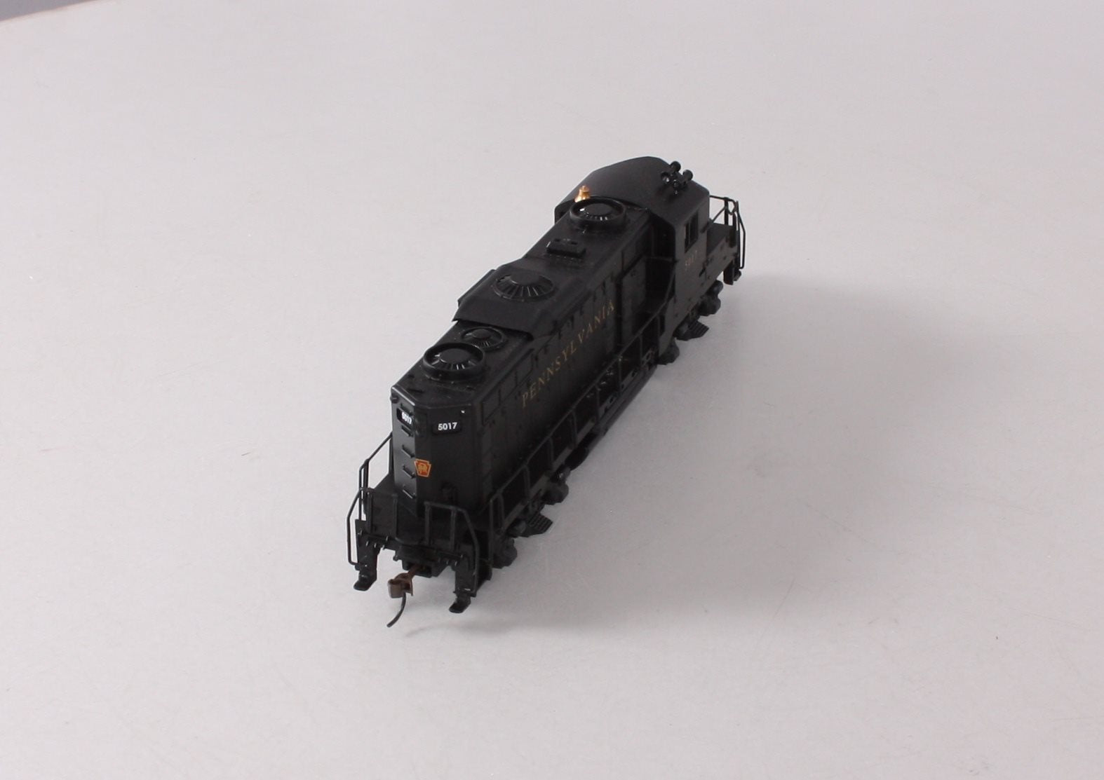 Mantua 414102 HO Pennsylvania EMD GP20 Diesel Locomotive Sound/DCC #5017