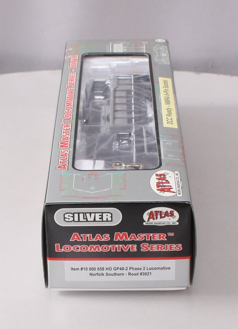 Atlas 10000658 HO Scale Norfolk Southern GP40-2 Phase 2 Diesel Locomotive #3021
