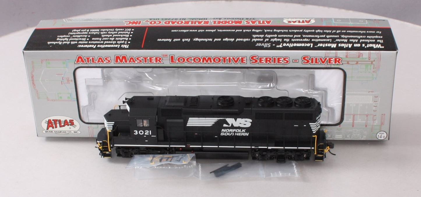 Atlas 10000658 HO Scale Norfolk Southern GP40-2 Phase 2 Diesel Locomotive #3021