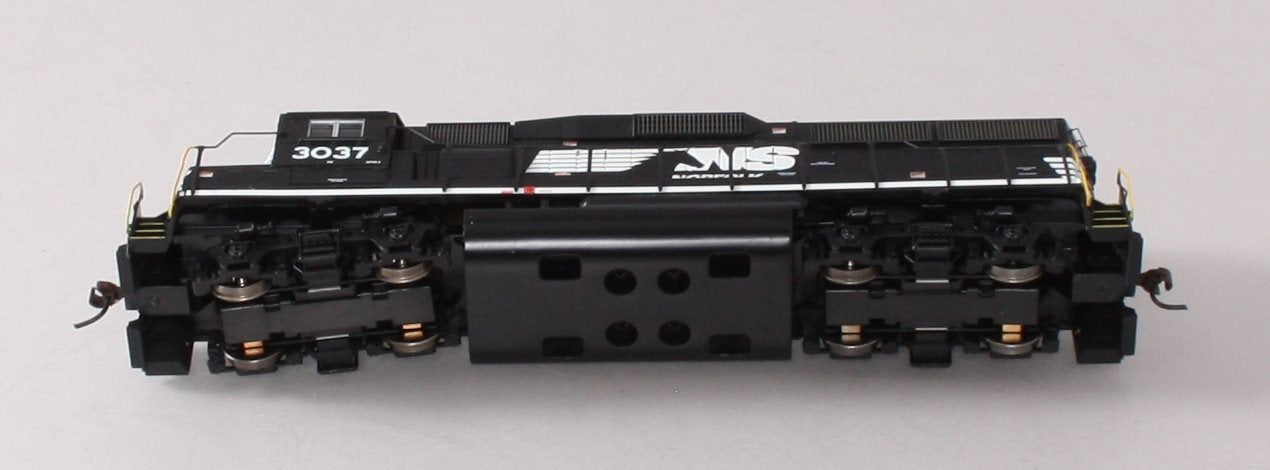 Athearn 89767 HO Scale Norfolk Southern GP40-2 Diesel Locomotive #3037