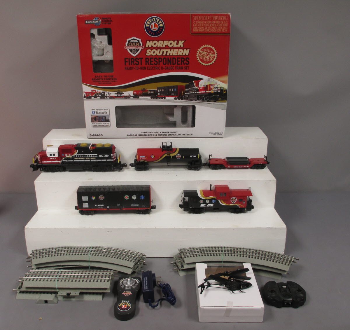 Lionel 6-84490 O Gauge NS First Responders Lionchief Train Set with Bluetooth LN/Box