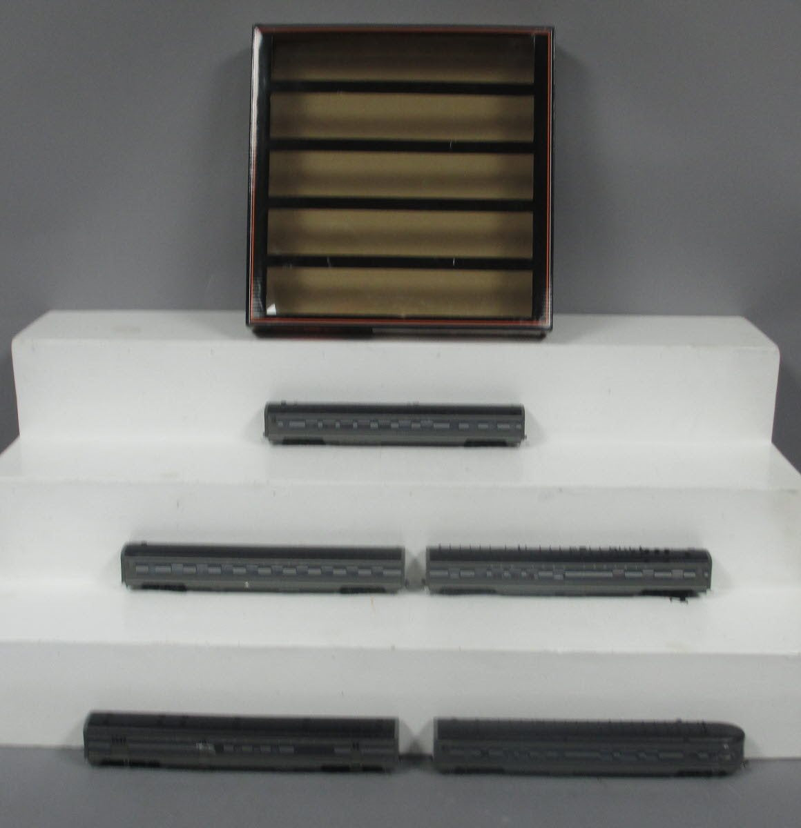 MTH 80-60021 HO New York Central 20th Century 1938 Passenger Car Set (Set of 5)