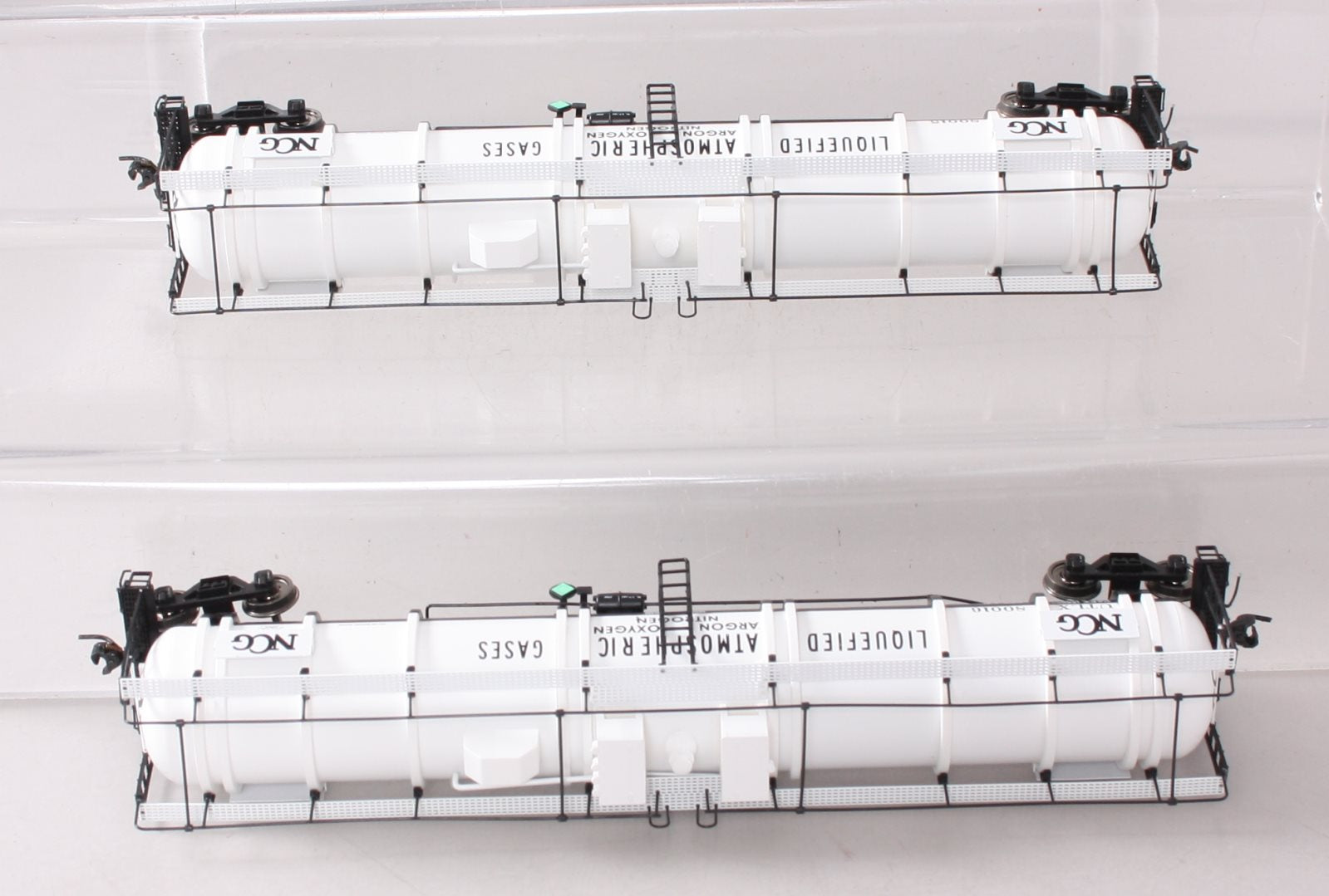 Broadway Limited 6106 HO NCG High-Capacity Cryogenic Tank Car (Pack of 2)