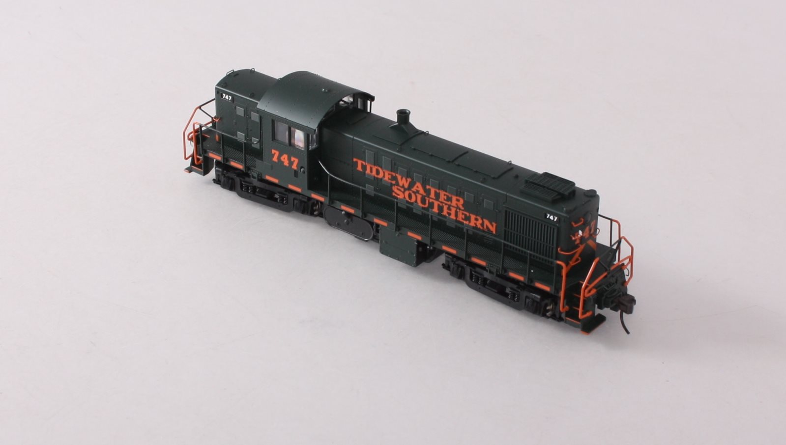 Atlas 7126 HO Scale Tidewater Southern ALCO RS-1 Diesel Locomotive #747